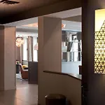 Eiffel Capitol Hotel 3*