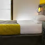 Hotel Eiffel Capitol Paris