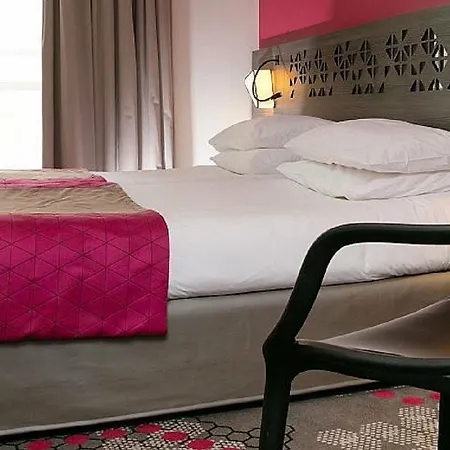 Hotel Eiffel Capitol Parigi