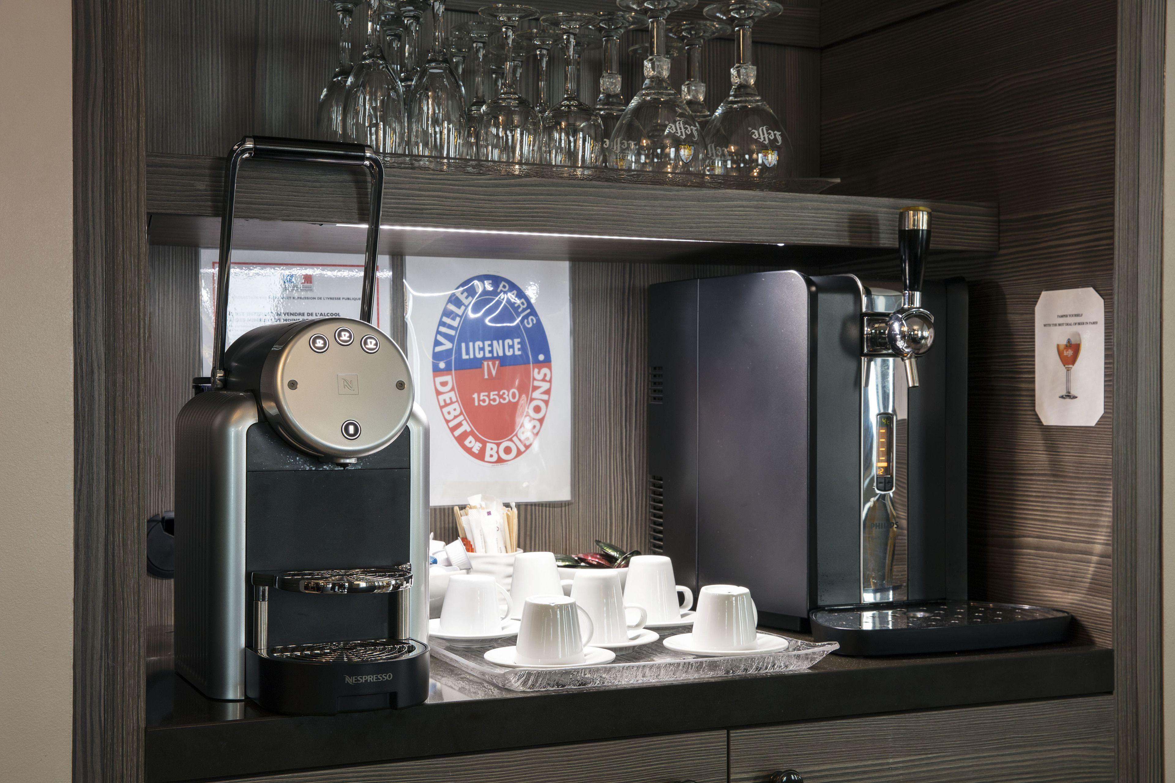 Eiffel Capitol Hotel Parigi